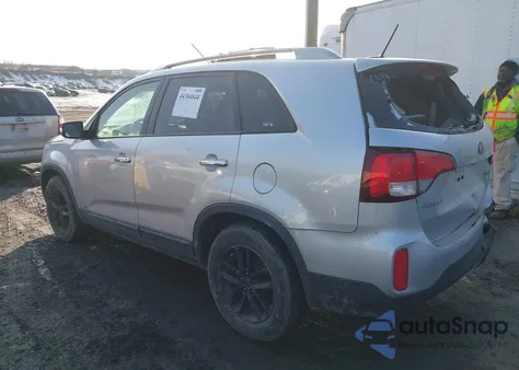 2014 Kia Sorento Lx z USA, uszkodzony, nr VIN 5XYKTDA65EG471878